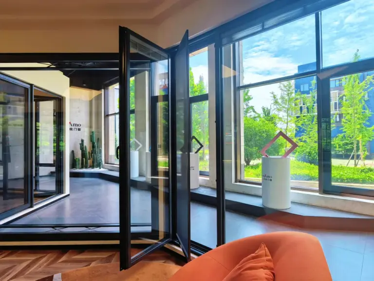 5 Triple glazed tilt and turn window